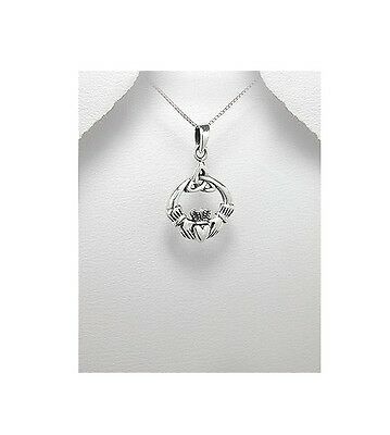 Celtic Claddagh Triquerta .925 Sterling Silver Fashion Pendant Necklace - Matties Modern Jewelry